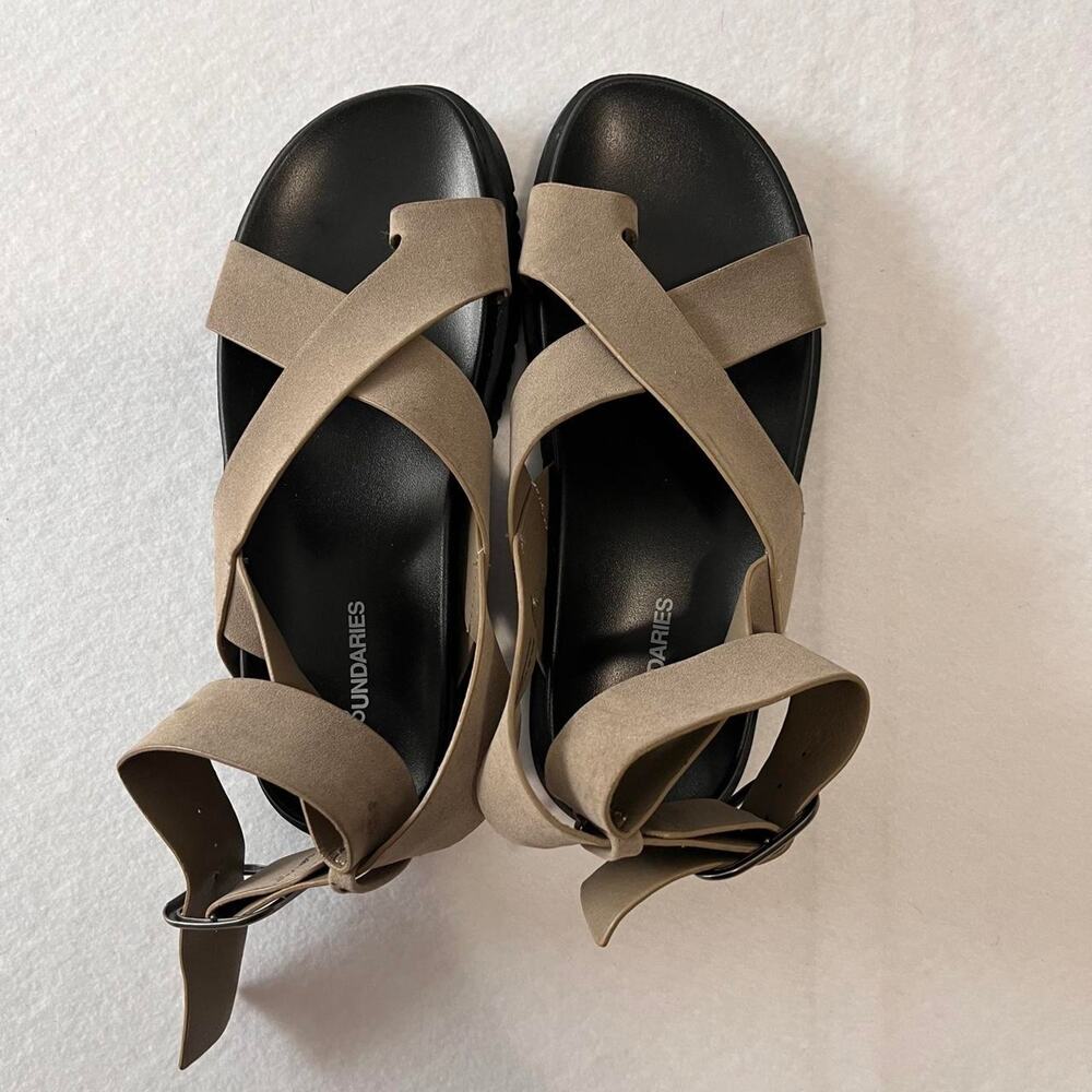 No boundaries tan brown Sandals